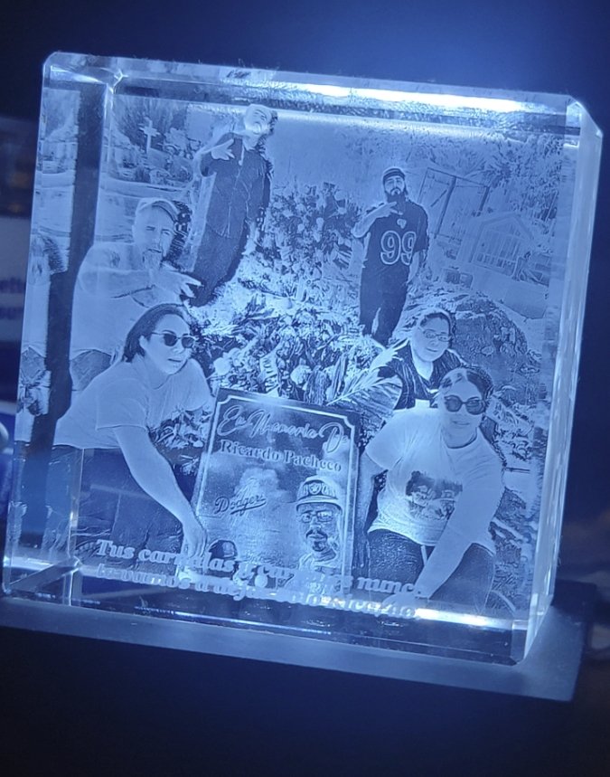 Crystal engraving picture custom gift 3D